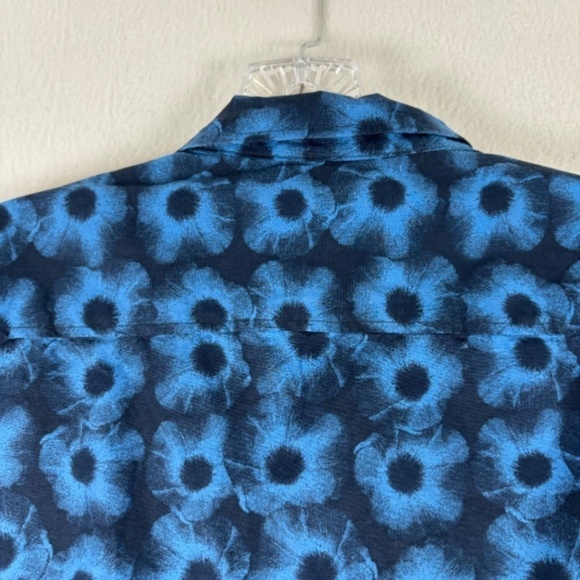 Abound Shirt Button Up Shirt Men's Size M Blue - Black Print Floral Art - Picture 7 of 11